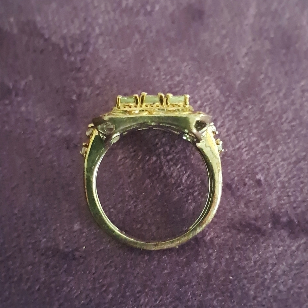 Narsipatnam Alexandrite and Natural White Zircon Cluster Ring - Picture 8 of 10
